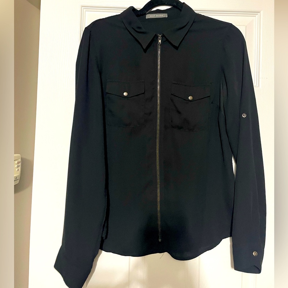 Suzy Shier Black Zip-Up Blouse